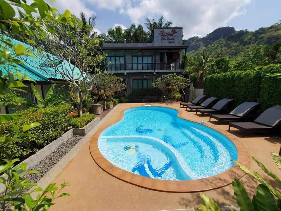 Areeya Phubeach Resort Coliving Coworking Ao Nang Extérieur photo