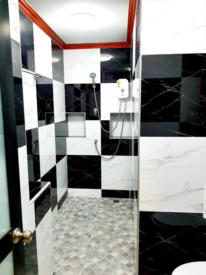 Areeya Phubeach Resort Coliving Coworking Ao Nang Extérieur photo