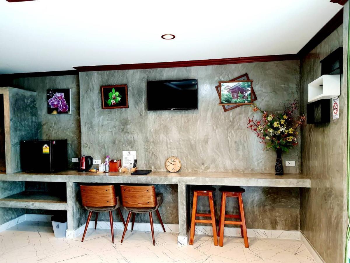 Areeya Phubeach Resort Coliving Coworking Ao Nang Extérieur photo