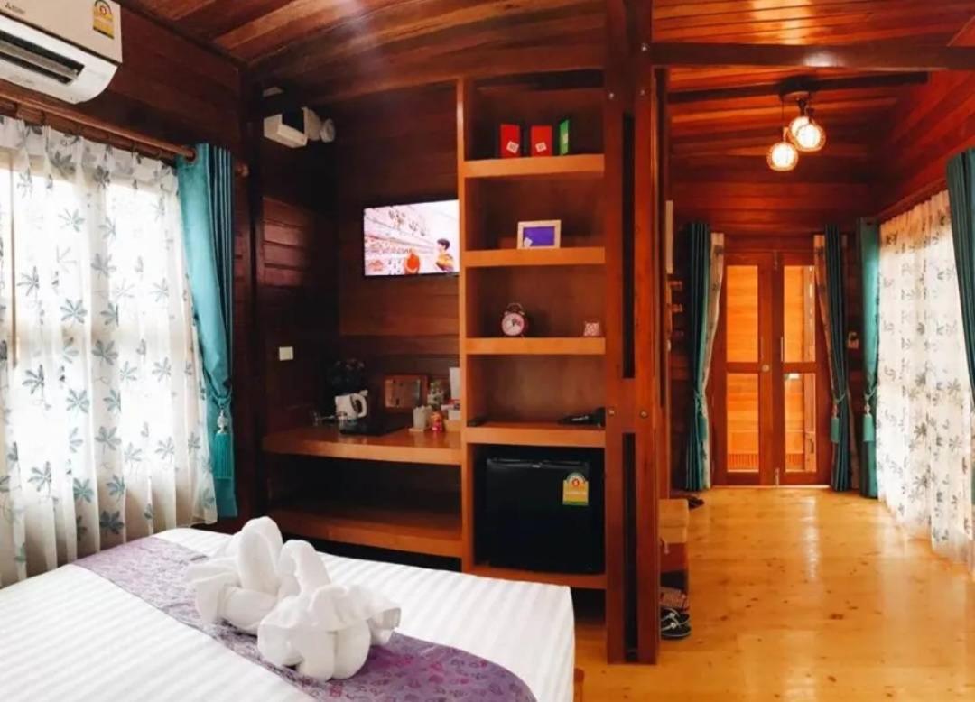 Areeya Phubeach Resort Coliving Coworking Ao Nang Extérieur photo
